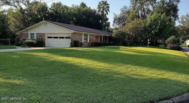 1707 Londonderry Rd, Jacksonville, FL 32210