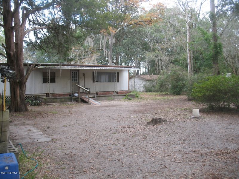 1709 Davis Rd, Jacksonville, FL 32218