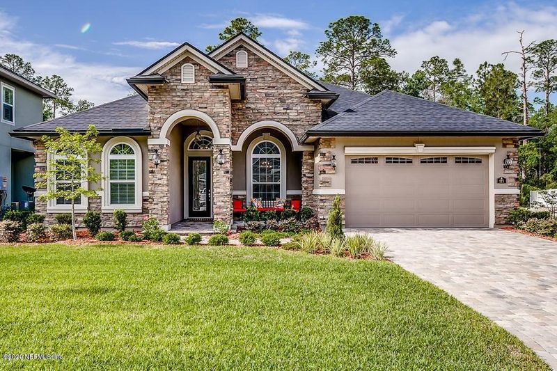 171 Tate Ln, St Johns, FL 32259