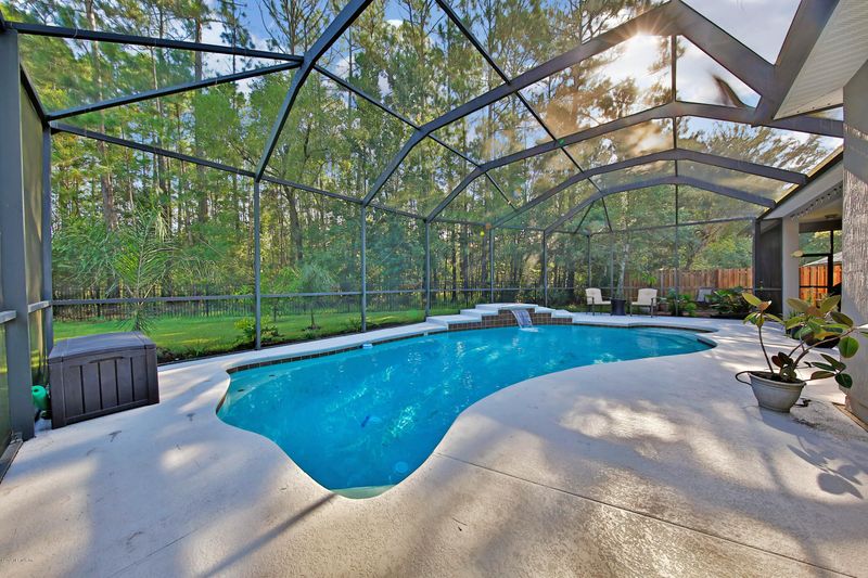 1712 Lochamy Ln, St Johns, FL 32259
