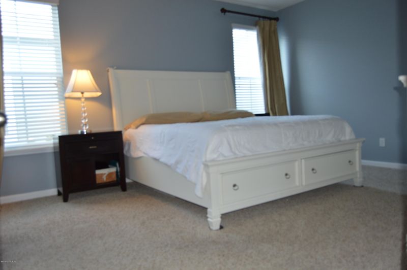 172 Rambling Water Rn, St Johns, FL 32259