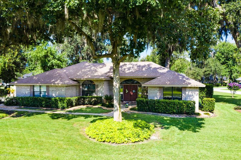 1720 Alps Ct, Fleming Island, FL 32003