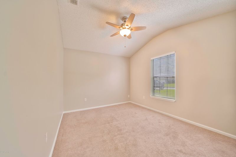 1721 Glen Laurel Dr, Middleburg, FL 32068
