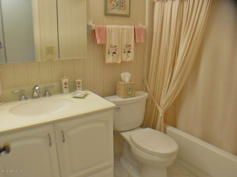 1722 Sea Fair Dr, St Augustine, FL 32080