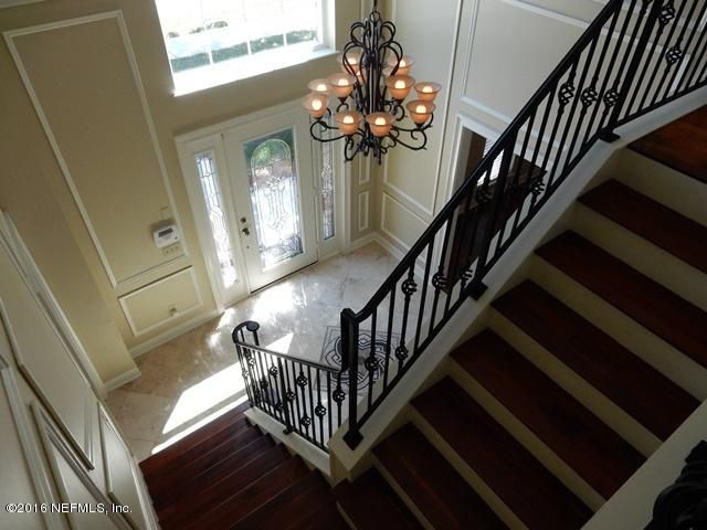 1723 Red Cypress Dr, Jacksonville, FL 32223