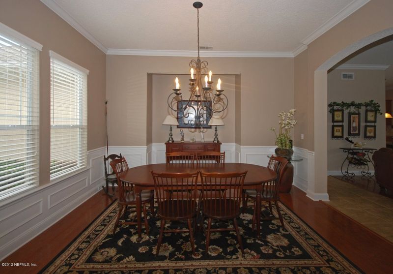 1724 Highland View Dr, St Augustine, FL 32092