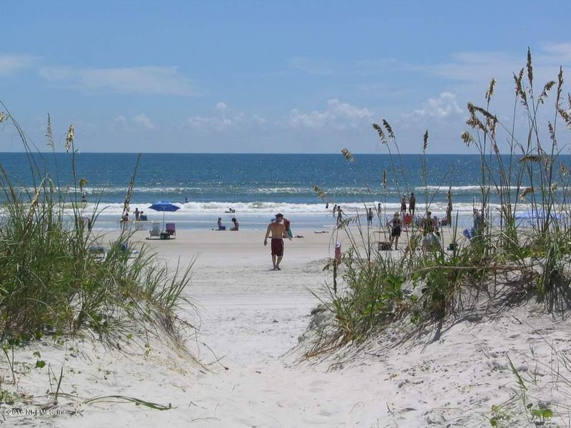 1724 Sea Fair Dr, St Augustine, FL 32080