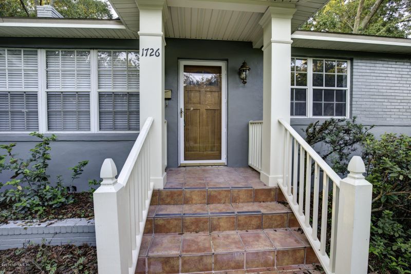 1726 Clemson Rd, Jacksonville, FL 32217