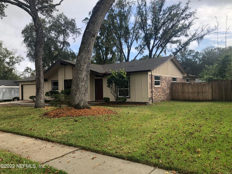 1727 Horton Dr, Orange Park, FL 32073