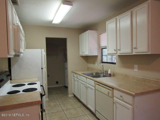 1730 Riverview Dr, Jacksonville, FL 32224