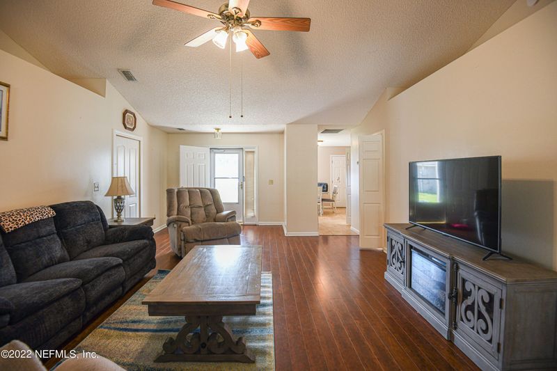 1731 Nettington Ct, Jacksonville, FL 32246
