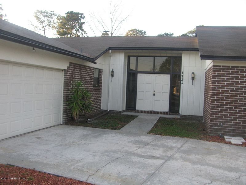 1733 Papaya Dr N, Orange Park, FL 32073