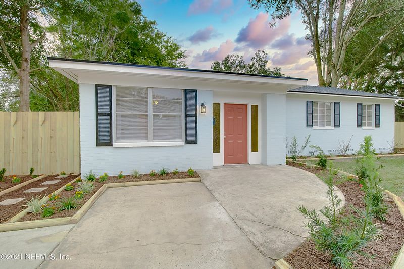 1734 Sprinkle Ct, Jacksonville, FL 32211