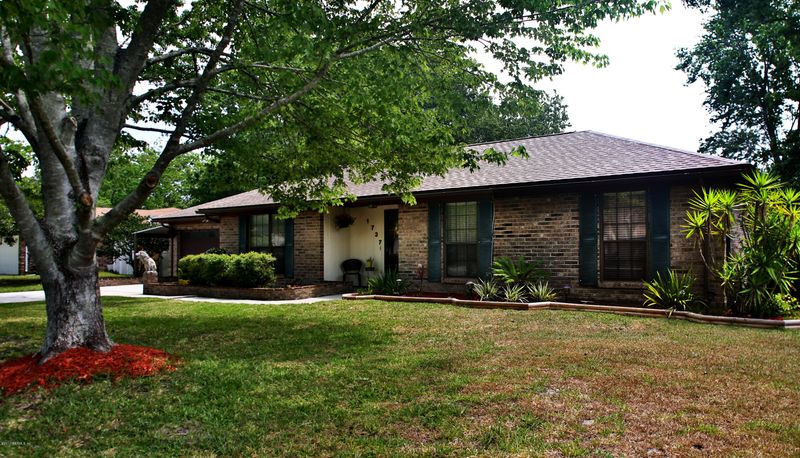 1737 Morningside Dr, Middleburg, FL 32068