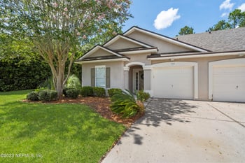 1740 Cross Pines Dr, Orange Park, FL 32003