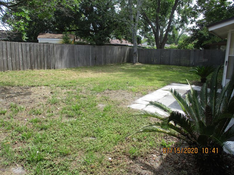 1740 Debbie Ln, Orange Park, FL 32073