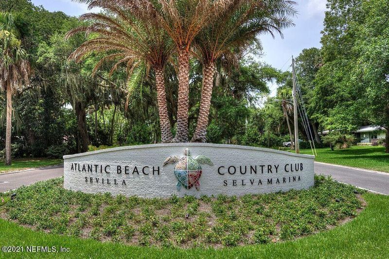 1740 Maritime Oak Dr, Atlantic Beach, FL 32233