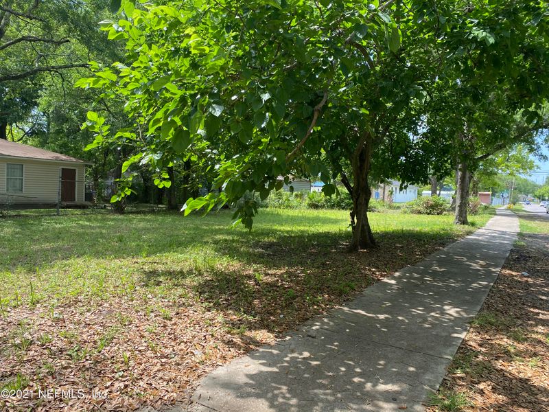 1743 Broadway Ave, Jacksonville, FL 32209