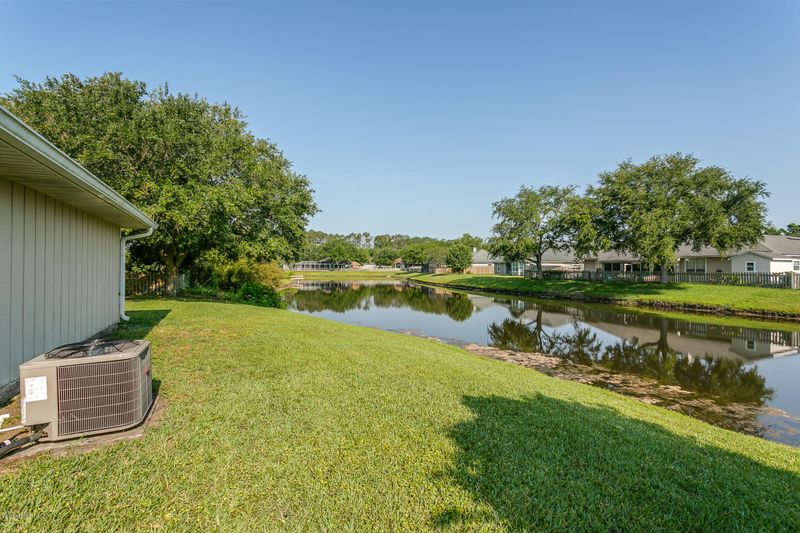 1746 Pickwick Pl, Fleming Island, FL 32003