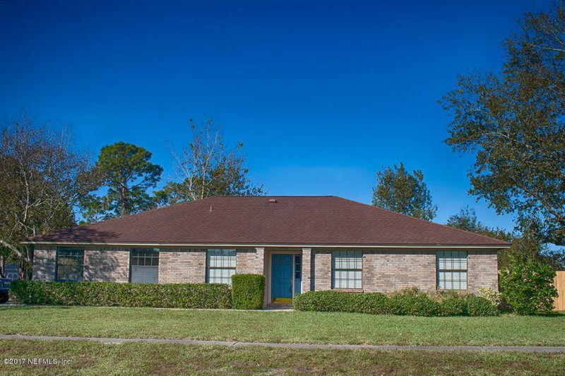 1750 Broken Bow Dr E, Jacksonville, FL 32225