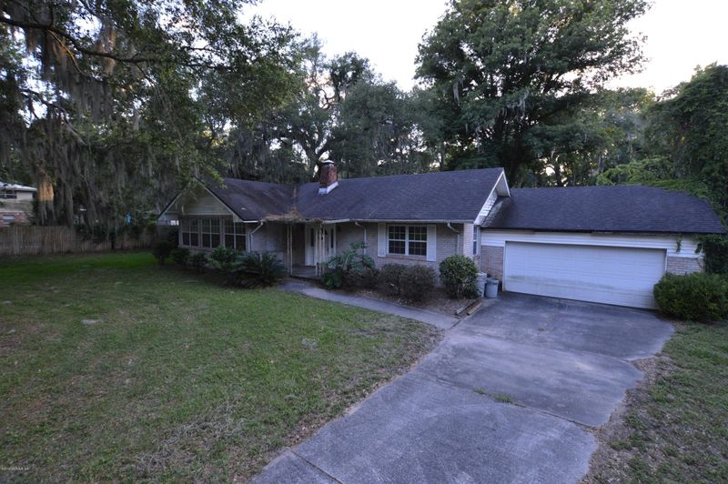 1754 Coulee Ave, Jacksonville, FL 32210