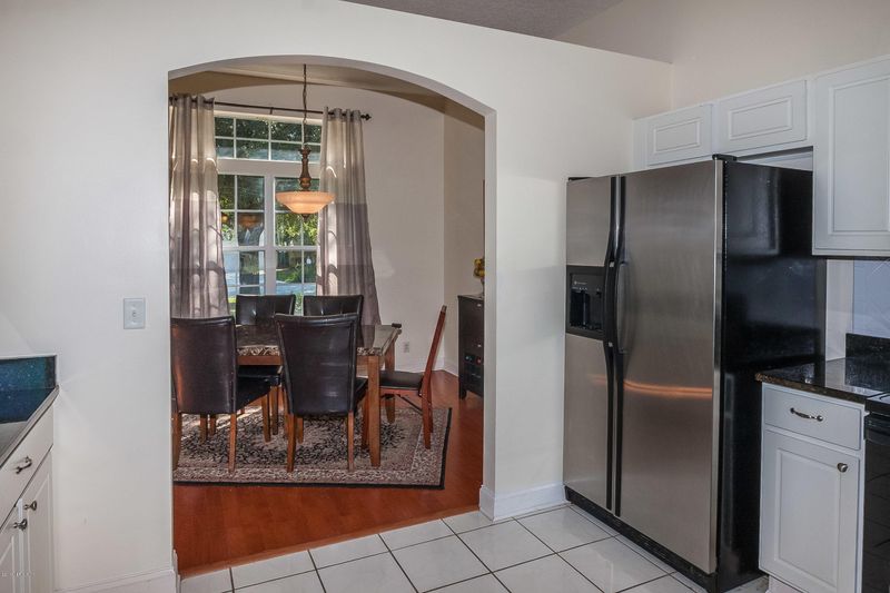1754 E Tall Tree Dr, Jacksonville, FL 32246