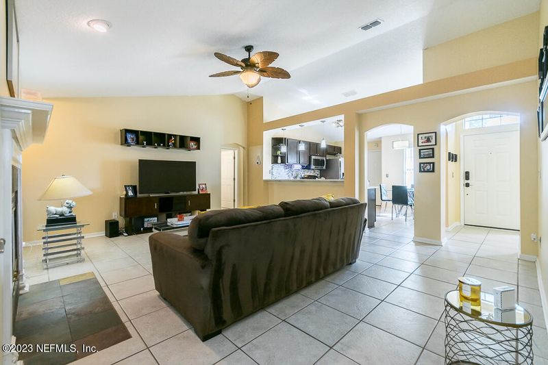 1756 Glen Laurel Dr, Middleburg, FL 32068