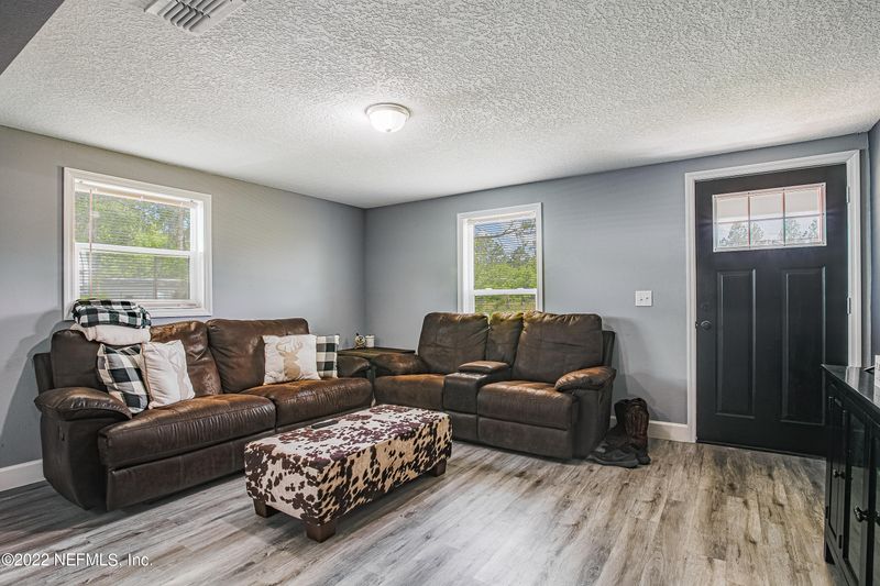 175646 Bay Rd, Hilliard, FL 32046