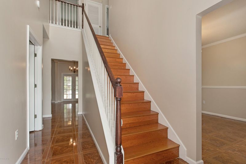 1757 Forest Creek, Jacksonville, FL 32225