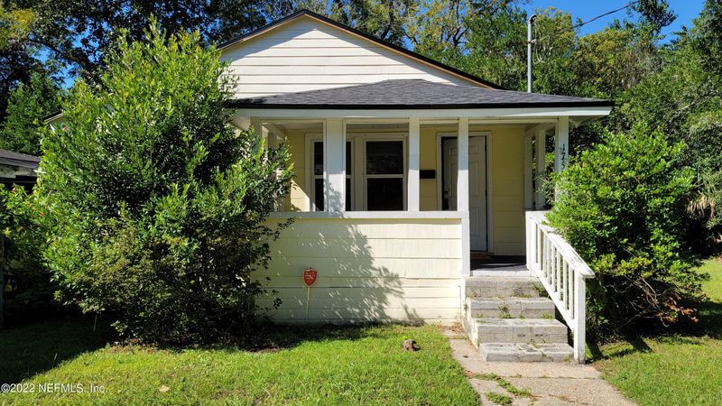 1758 Powhattan St, Jacksonville, FL 32209