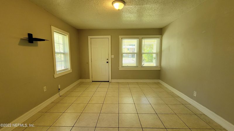 1758 Powhattan St, Jacksonville, FL 32209