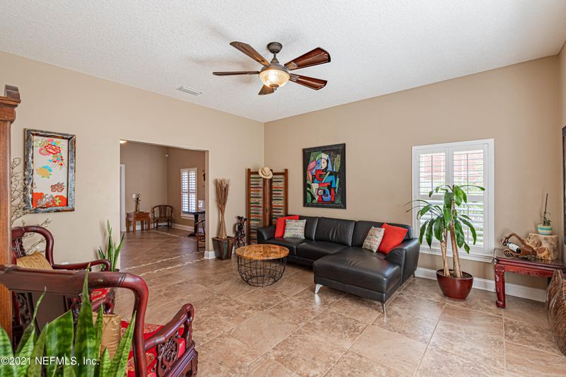 176 Malley Cove Ln, Fleming Island, FL 32003