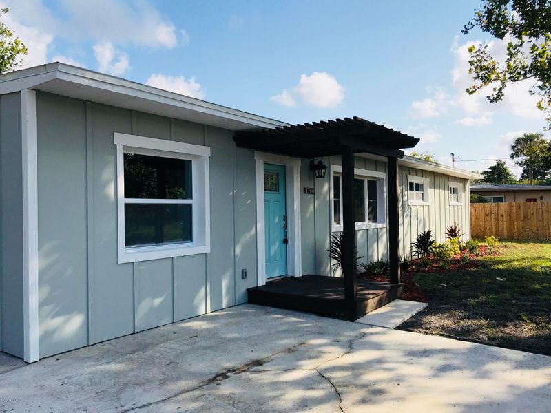 1760 Birchwood Rd, Jacksonville Beach, FL 32250