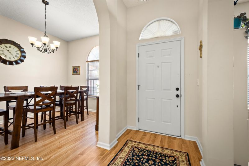 1761 Aston Hall Dr, Jacksonville, FL 32246