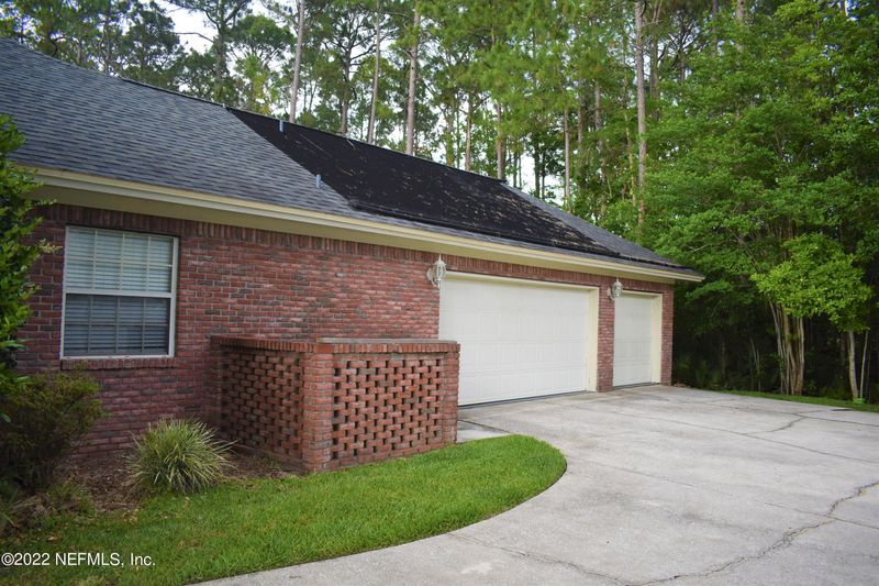 1765 Heatherwood Dr, Jacksonville, FL 32259