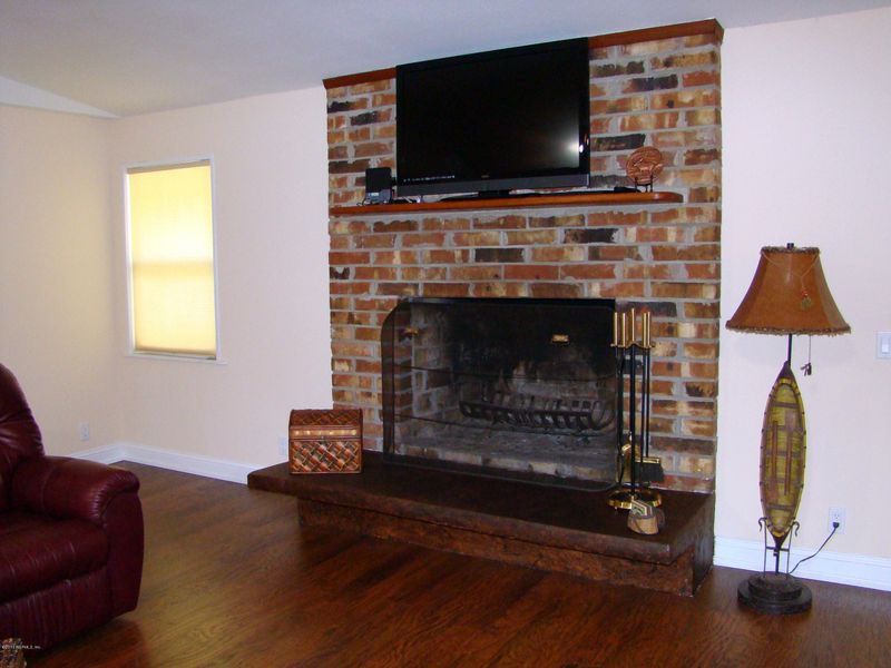 1768 Oak Grove Dr E, Green Cove Springs, FL 32043