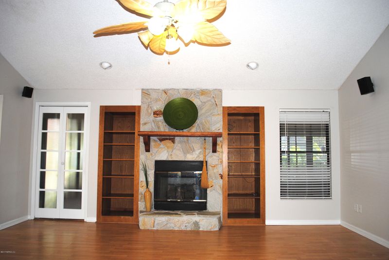 1793 Bartlett Ave, Orange Park, FL 32073