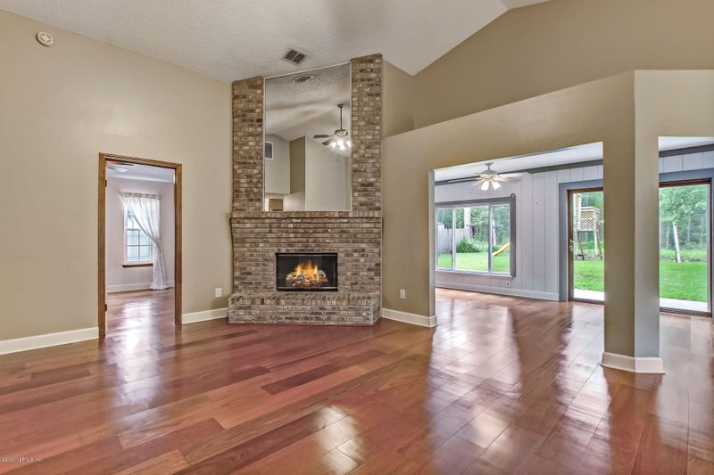 1797 Hearth St, Middleburg, FL 32068