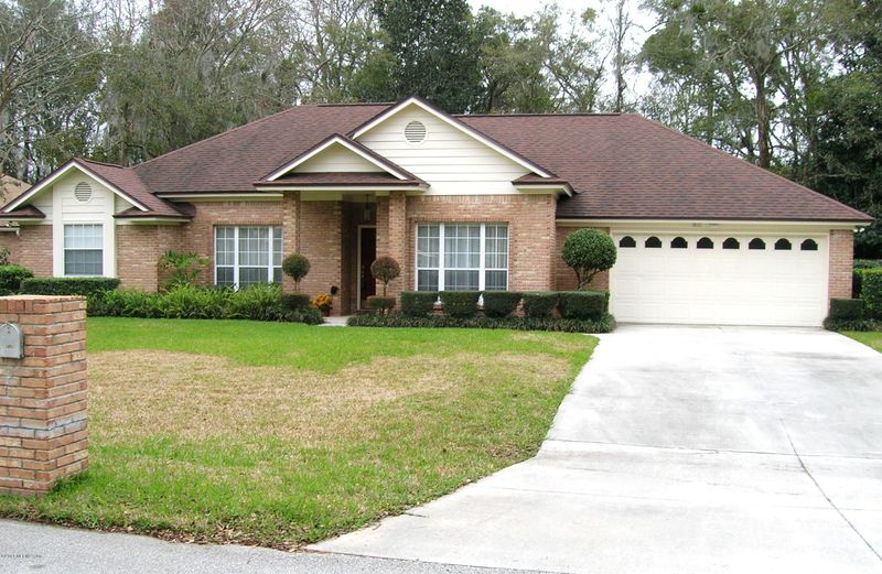 1801 Castille Dr, Fleming Island, FL 32003