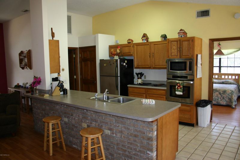 1805 Bennett Rd, St Augustine, FL 32092