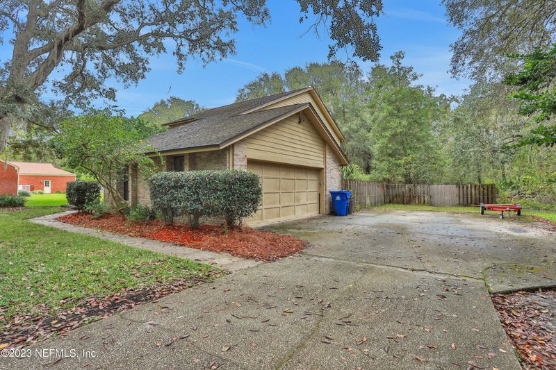 1805 Hawkcrest Dr, St Johns, FL 32259