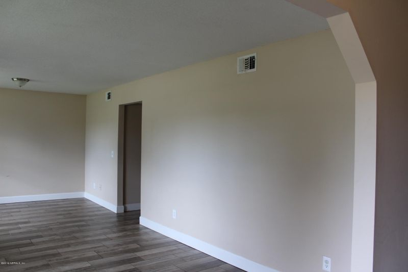 1805 Litchi Ct, Orange Park, FL 32073