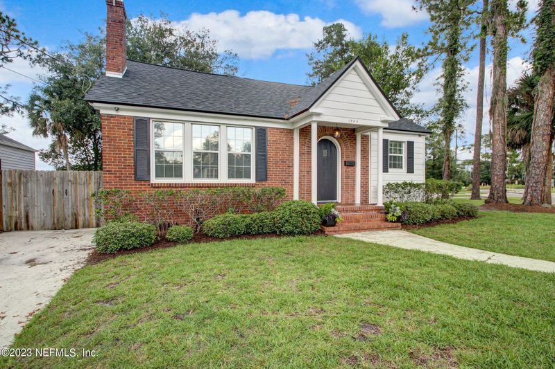 1805 River Oaks Rd, Jacksonville, FL 32207
