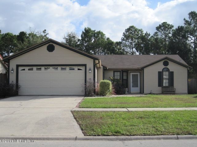 181 Prindle Dr E, Jacksonville, FL 32225