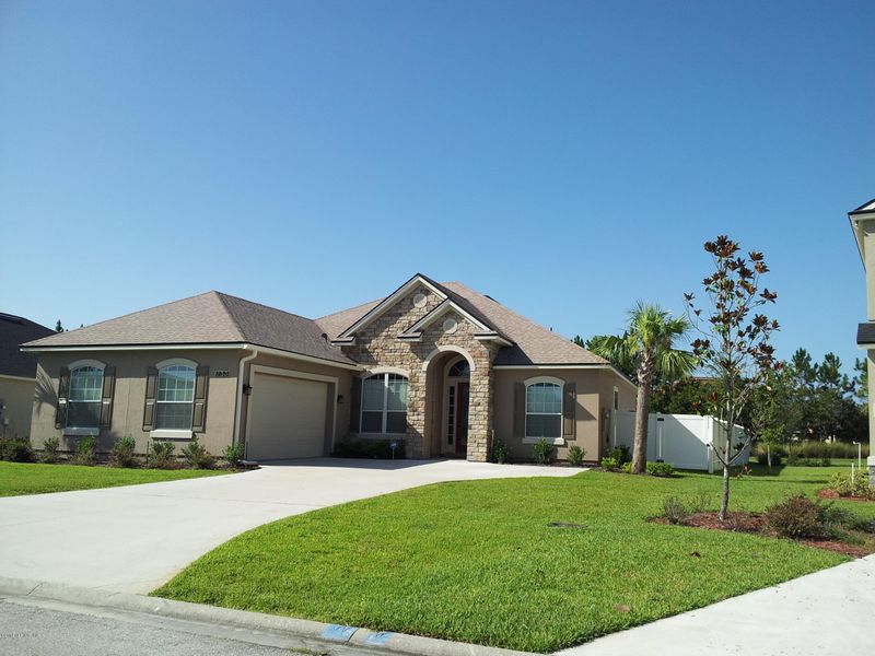 1812 Sugar Maple Rd, Fleming Island, FL 32003