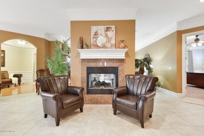1815 Wild Dunes Cir, Orange Park, FL 32065