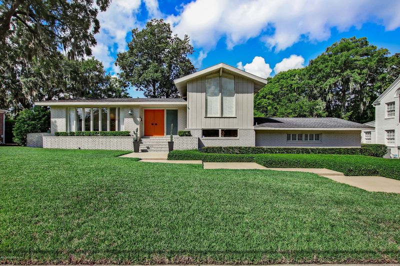 1818 Montgomery Pl, Jacksonville, FL 32205