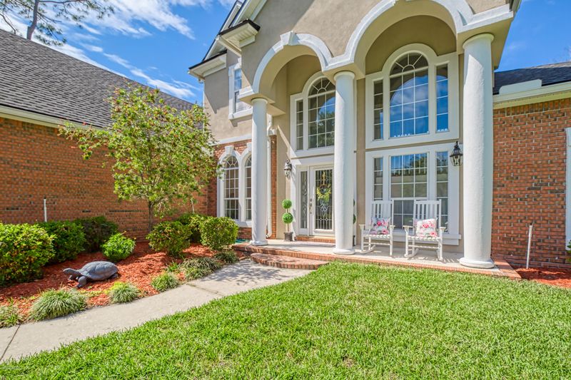 1820 Commodore Point Dr, Orange Park, FL 32003