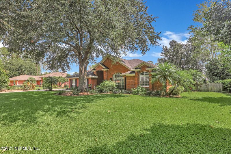 1820 Holly Flower Ln, Fleming Island, FL 32003