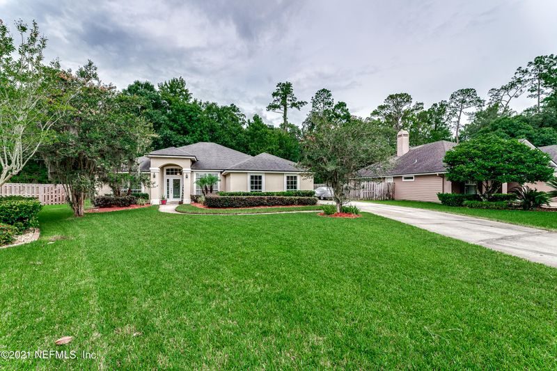 1820 Lake Forest Ln, Fleming Island, FL 32003